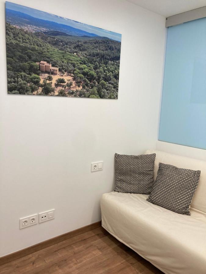 Apartamento Centrico, Climatizado Y Totalmente Equipado De 3 Habitaciones Para 6-7 Personas Санта-Кулома-да-Фарнес Екстер'єр фото