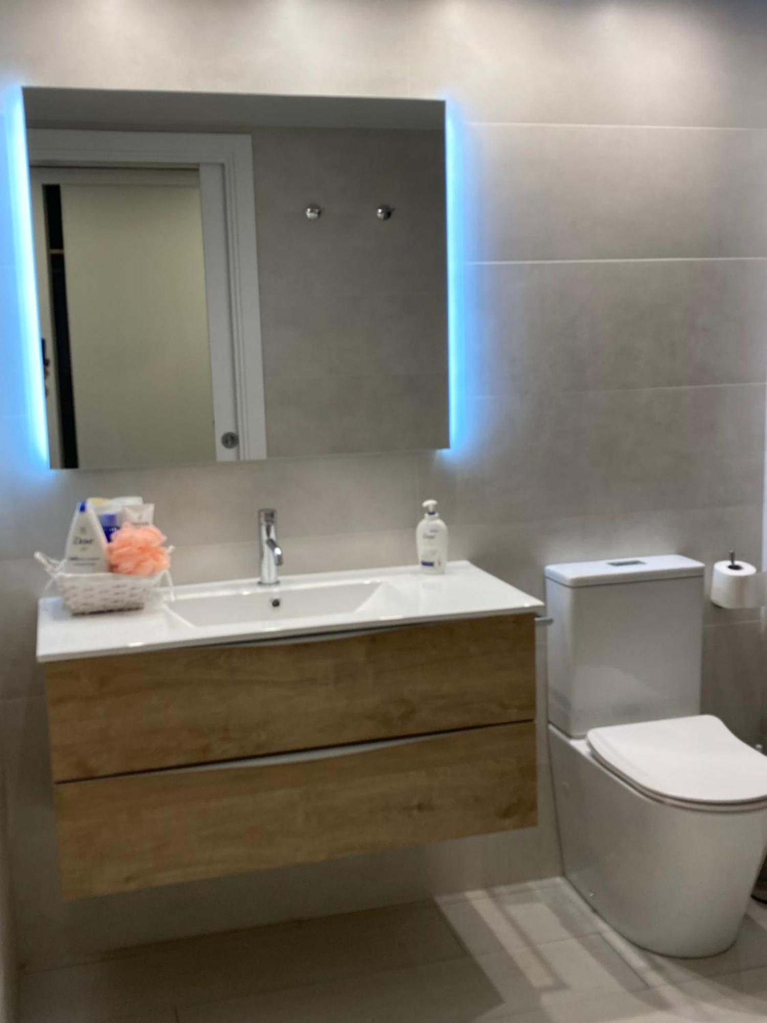 Apartamento Centrico, Climatizado Y Totalmente Equipado De 3 Habitaciones Para 6-7 Personas Санта-Кулома-да-Фарнес Екстер'єр фото