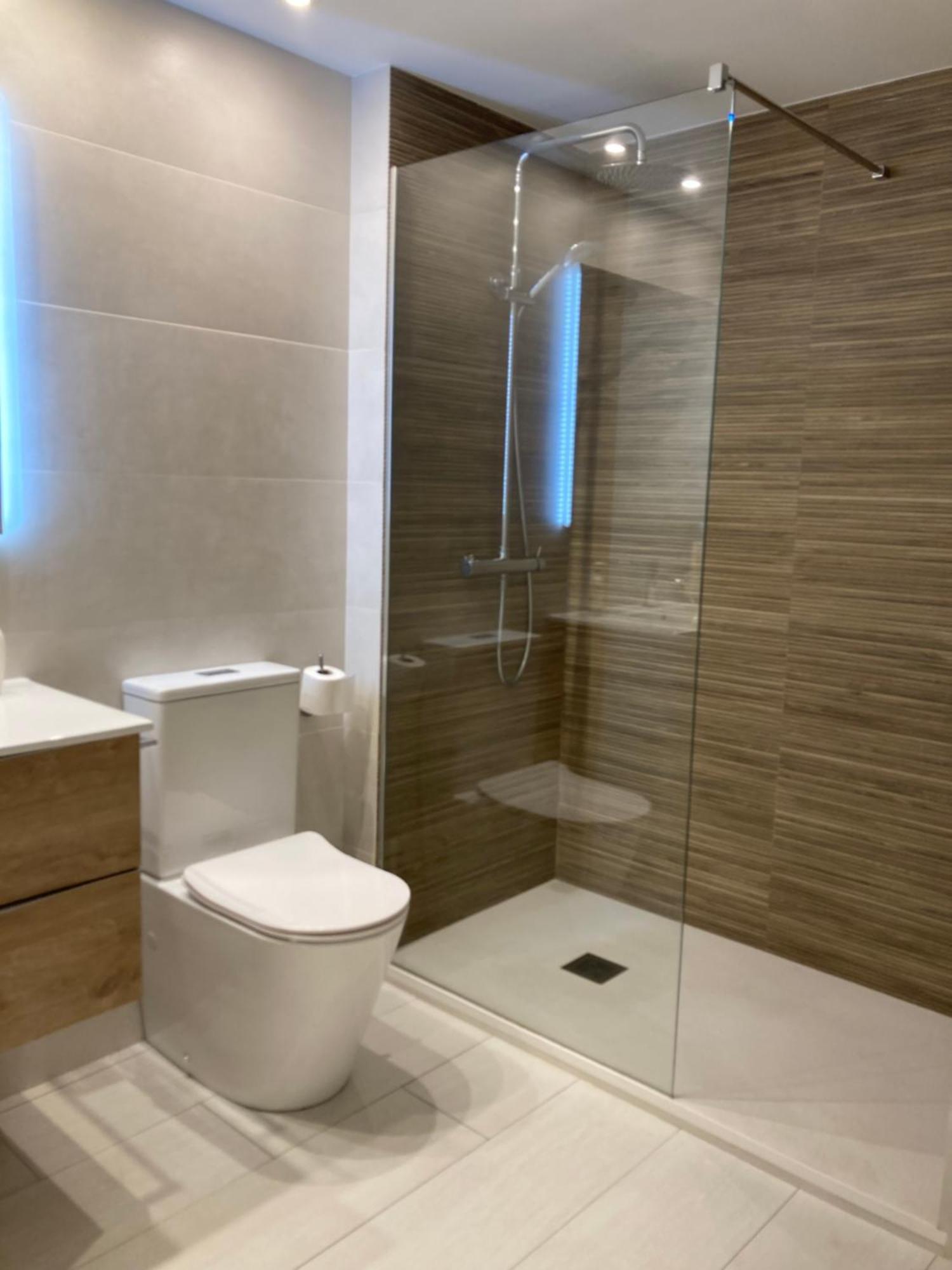 Apartamento Centrico, Climatizado Y Totalmente Equipado De 3 Habitaciones Para 6-7 Personas Санта-Кулома-да-Фарнес Екстер'єр фото